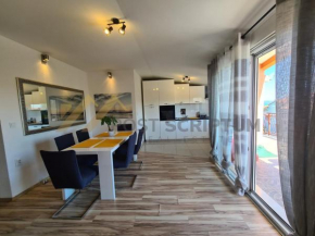 Monika Luxury Apartment
